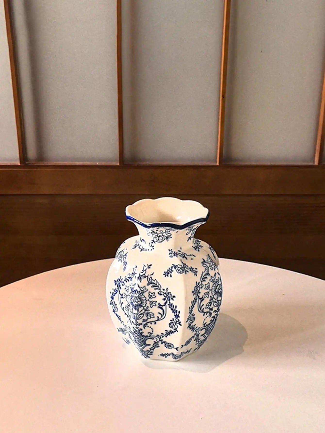 Porcelain Flower Vase, Chinese Retro Style Decor For Living Room