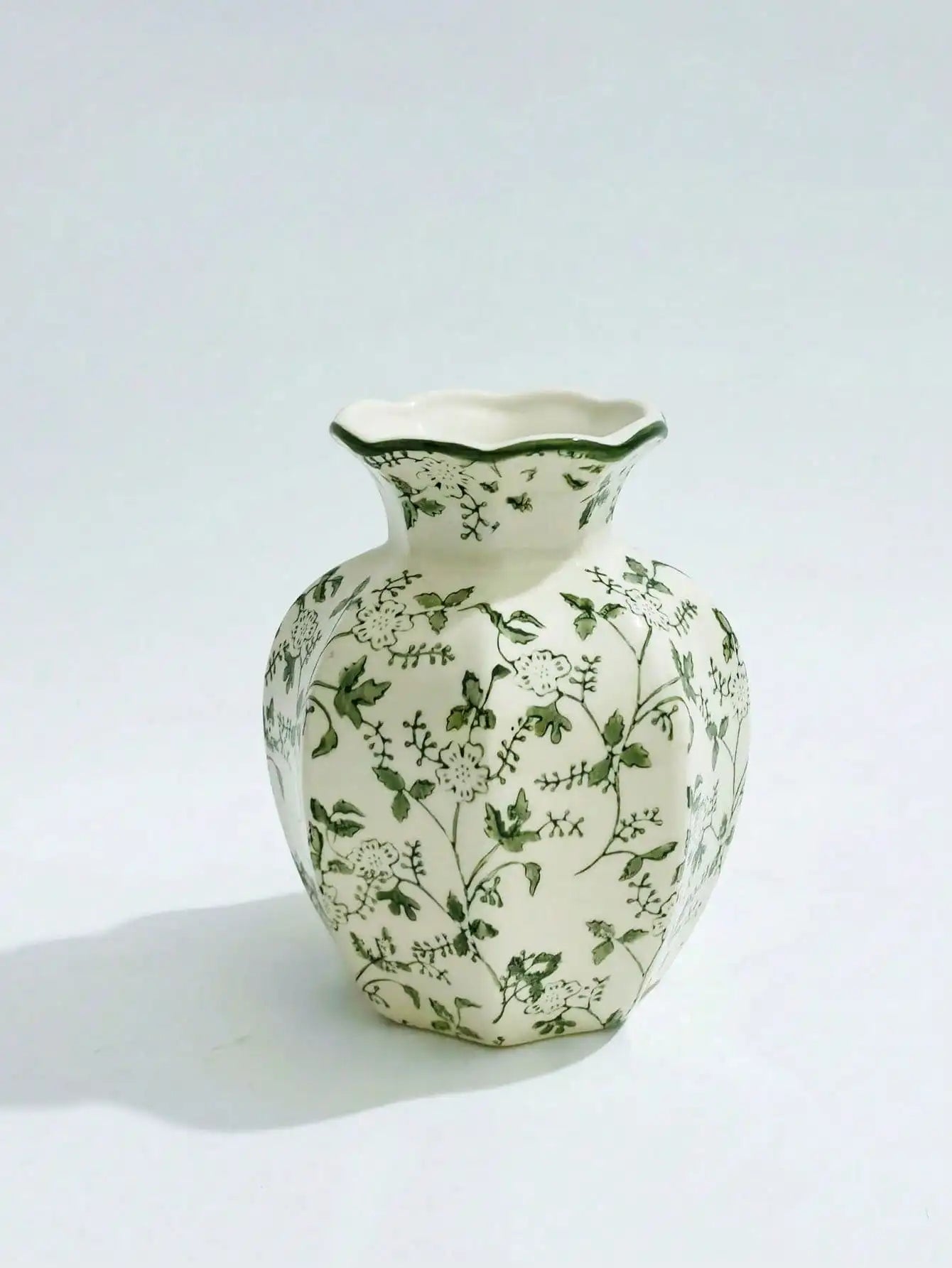 Porcelain Flower Vase, Chinese Retro Style Decor For Living Room