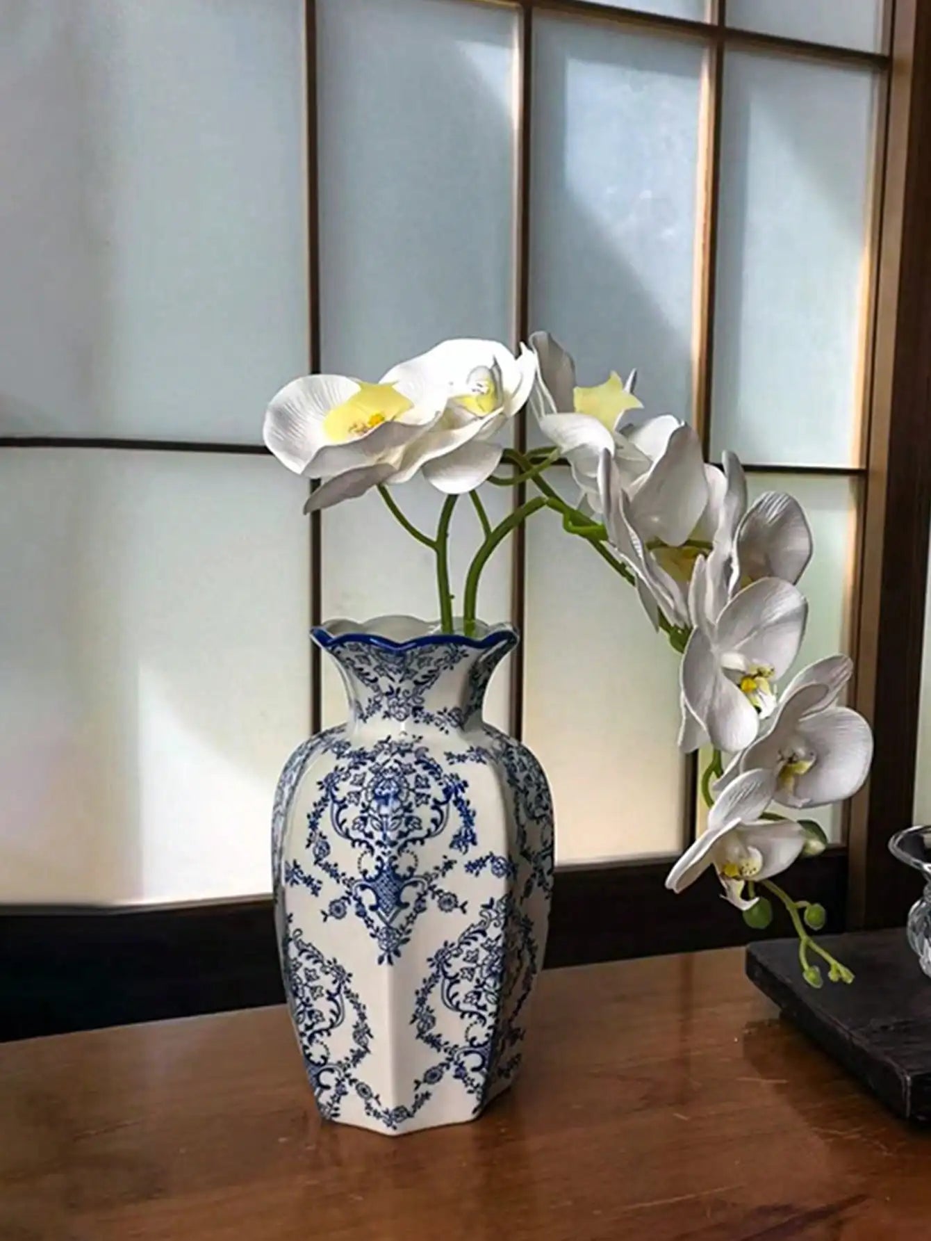 Porcelain Flower Vase, Chinese Retro Style Decor For Living Room